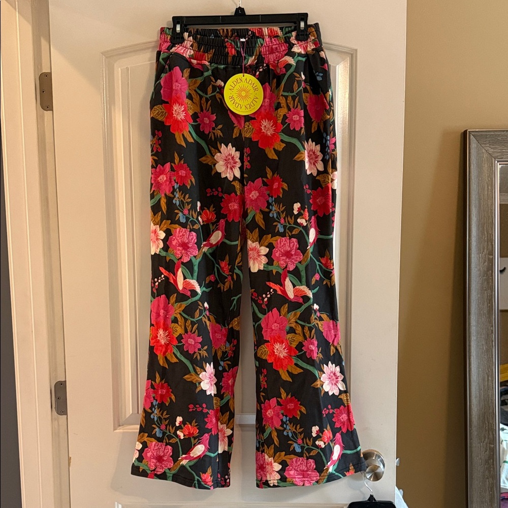 Alden Adair poppy pant in the print Florence